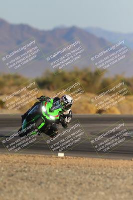 media/Dec-09-2023-SoCal Trackdays (Sat) [[76a8ac2686]]/Turn 15 Set 2 (245pm)/